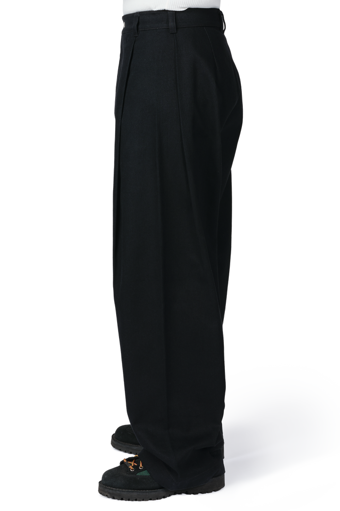 Denim 440 Bermuda Jeans in Night