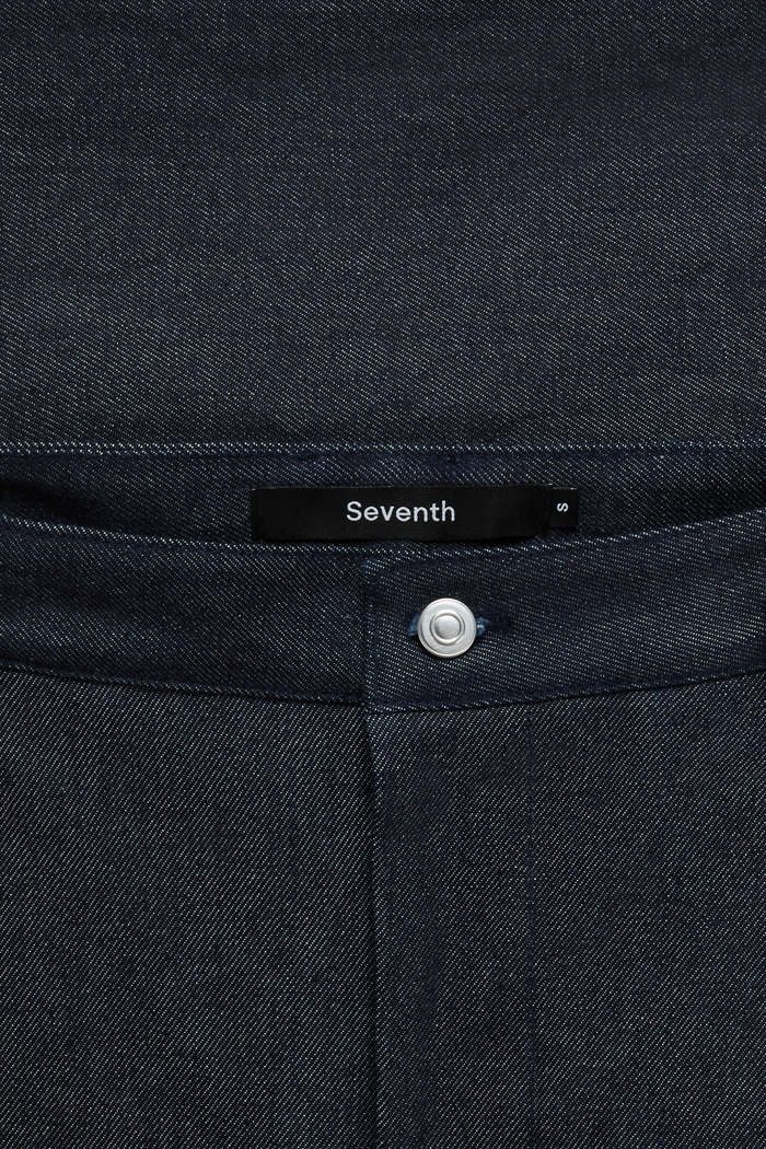 Denim 440 Bermuda Jorts in Indigo