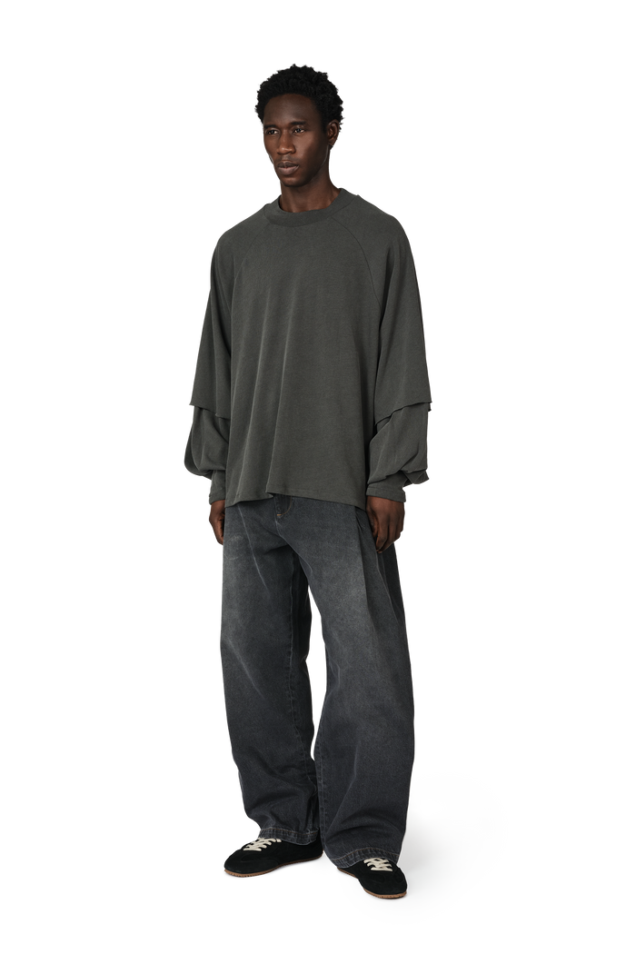 Denim Bermuda Jeans in Stone
