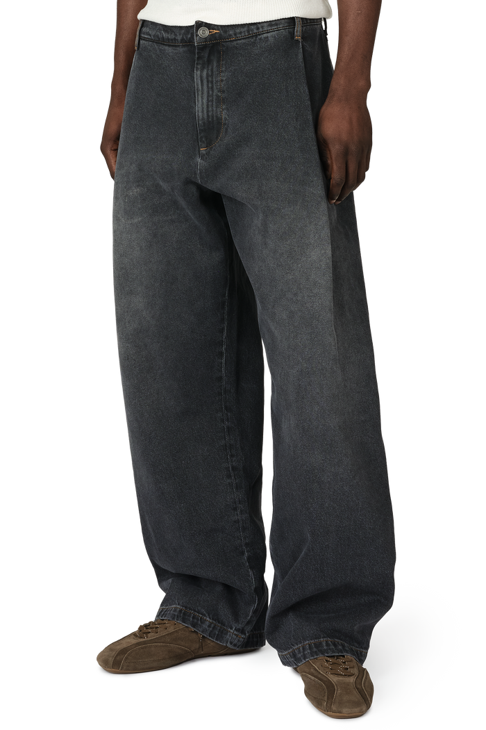 Denim Bermuda Jeans in Stone