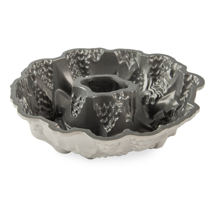 Holiday Wreath Bundt Pan