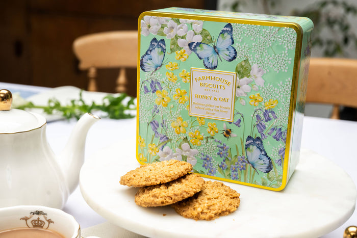 Spring Honey & Oat tin #764