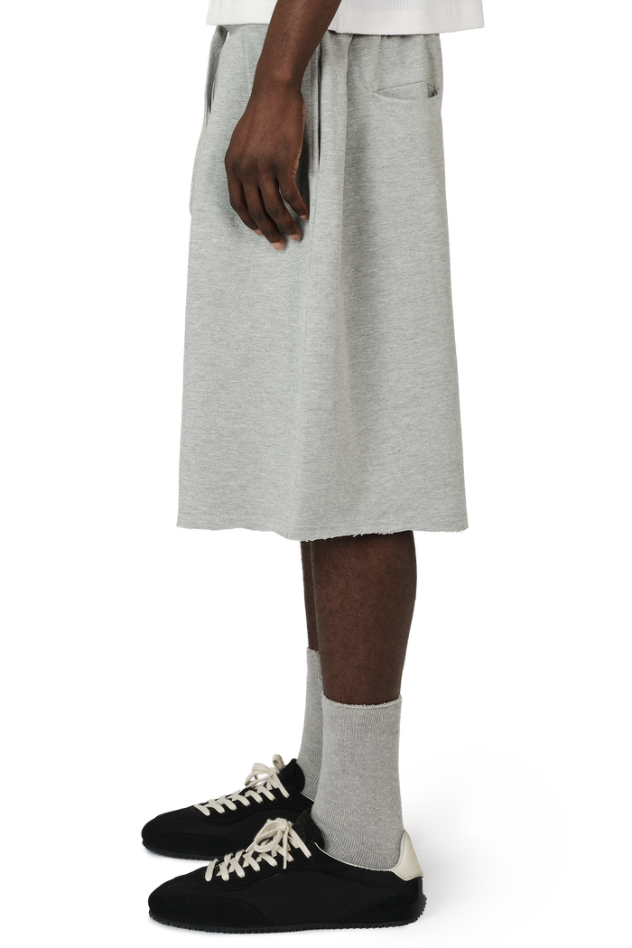 V3 Shorts in Cloud
