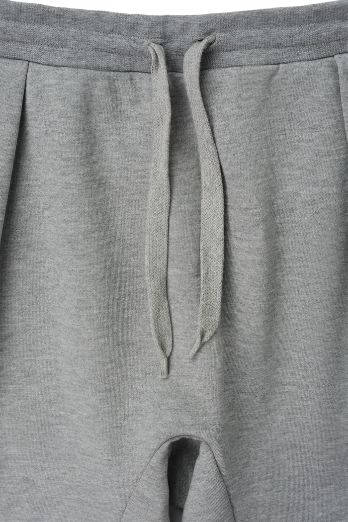 V3 Shorts in Cloud